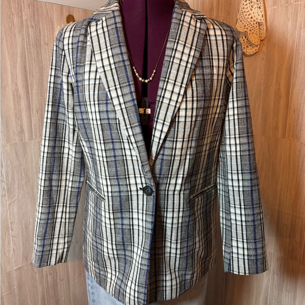 Nine West White Black and Blue Plaid Checkered Blazer